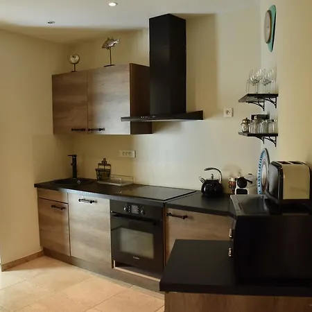 Sous Le Clocher Apartamento Marsella